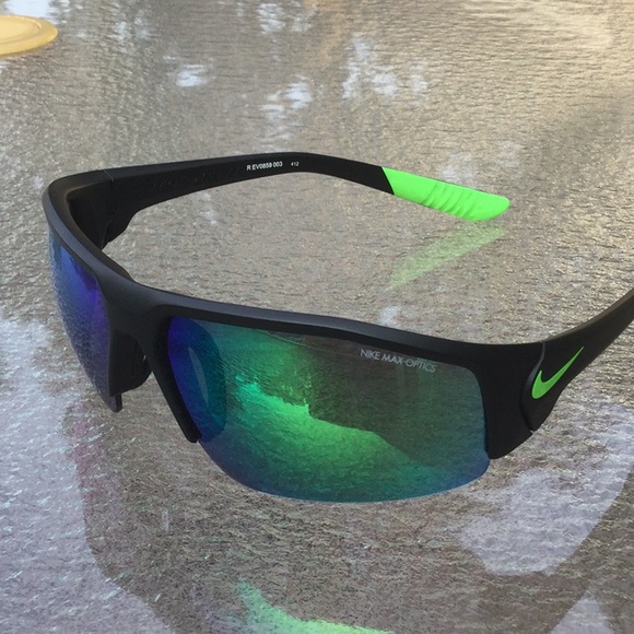 Nike Other - NIKE sunglasses men Authentic wrap around mirrored Nike Other - NIKE sunglasses men Authentic wrap around mirrored